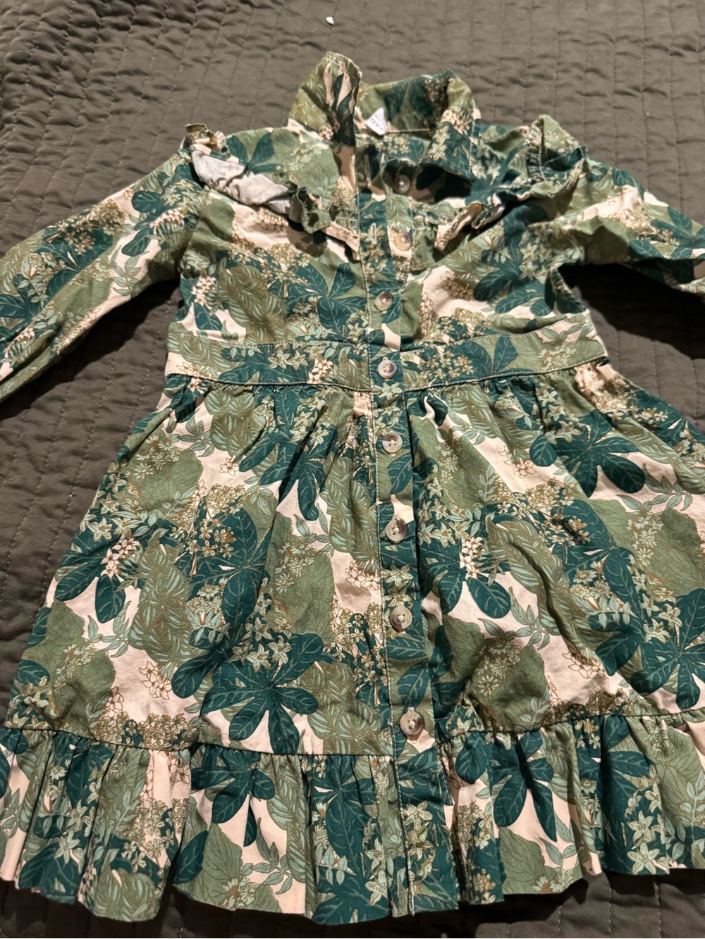kate quinn Green Botanical Ruffled Button-Front Dress
